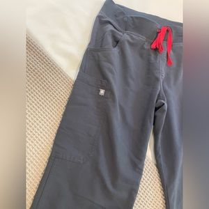 Figs Kade - charcoal- S petite